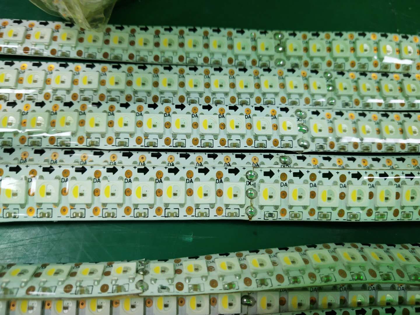 Digital Flex APA104 / RGBW / 5V / 144 single-pixel